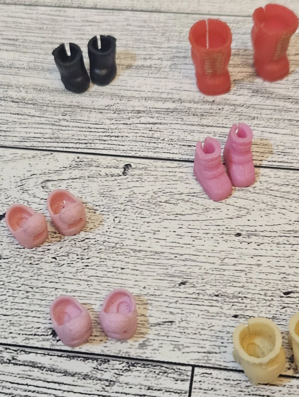 Lot Of 14 Pairs Of Tiny Doll Shoes LOL Surprise Kelly Etc